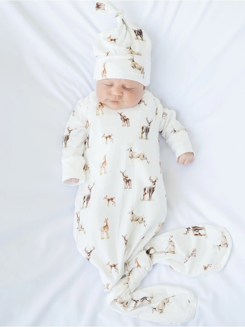 Deer Newborn Outfit + Hat - Picture 2 of 3
